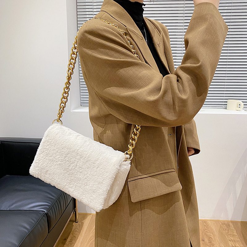 Mendez Small Crossbody-håndtaske Til Kvinder Med Klap - Sort
