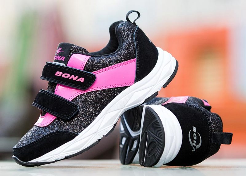 Neila Piges Afslappede Sneaker - Sort
