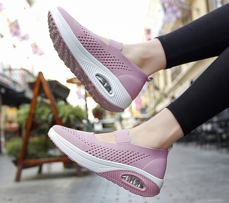 Ninoska Platform Slip-on Sorte Sko Til Kvinder - Sort