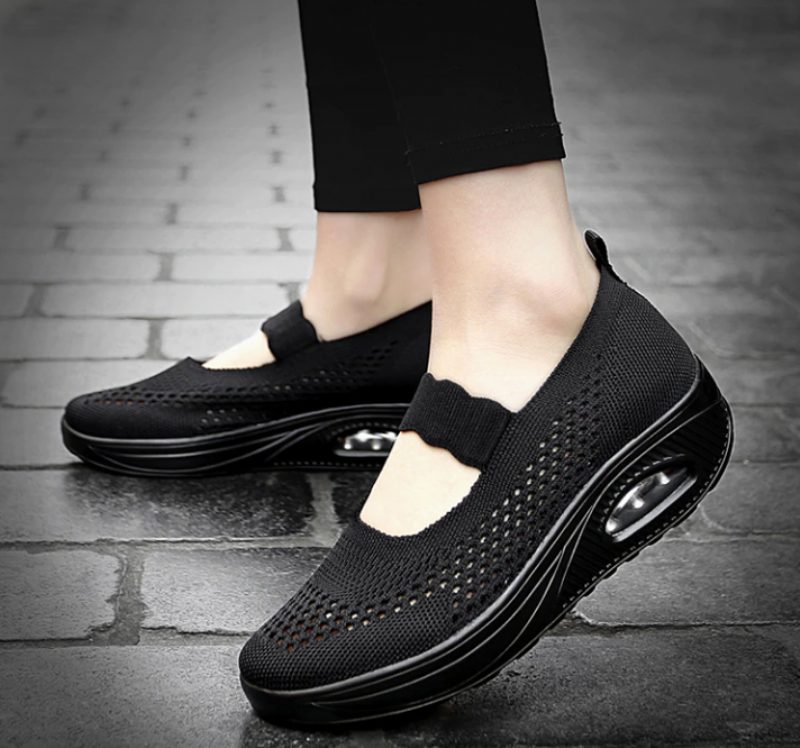 Ninoska Platform Slip-on Sorte Sko Til Kvinder - Sort