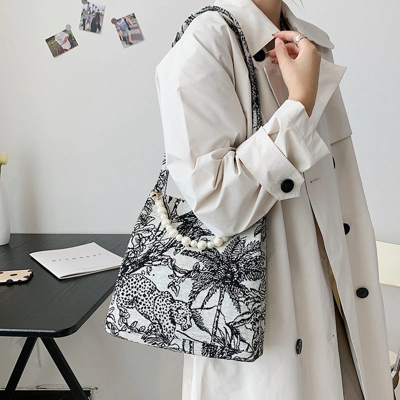 Orla Crossbody-håndtaske I Tøj Til Kvinder - Sort