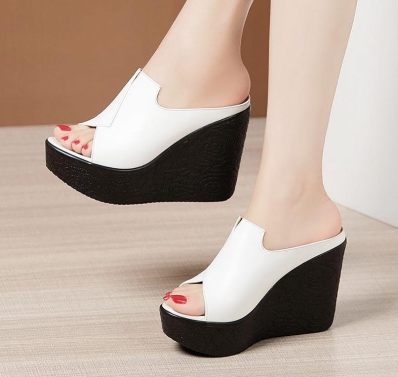 Ornella Sandal Med Kileplatform Til Kvinder - Sort