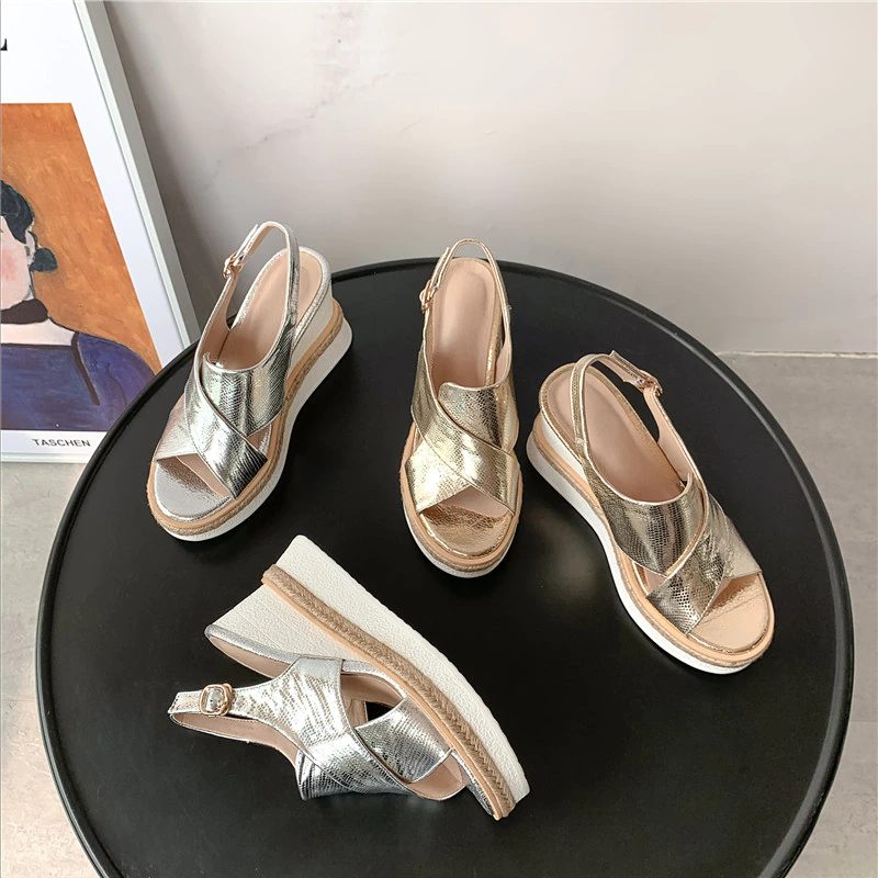 Peniche Elegant Wedge Sandal Til Kvinder - Sølv