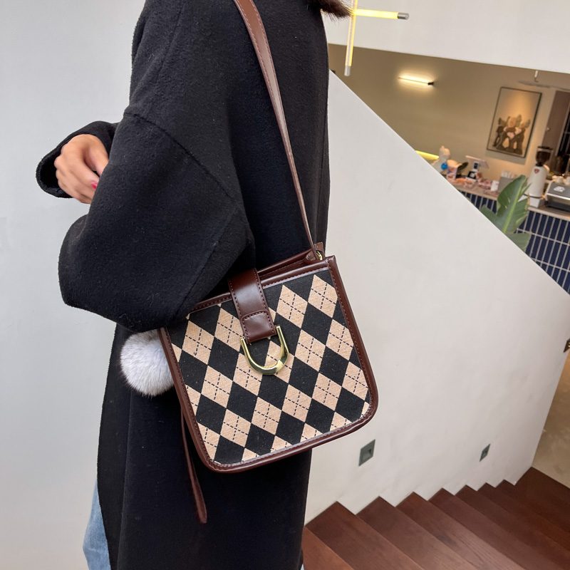 Peniche Small Canvas Crossbody-håndtaske Til Kvinder - Kaffe