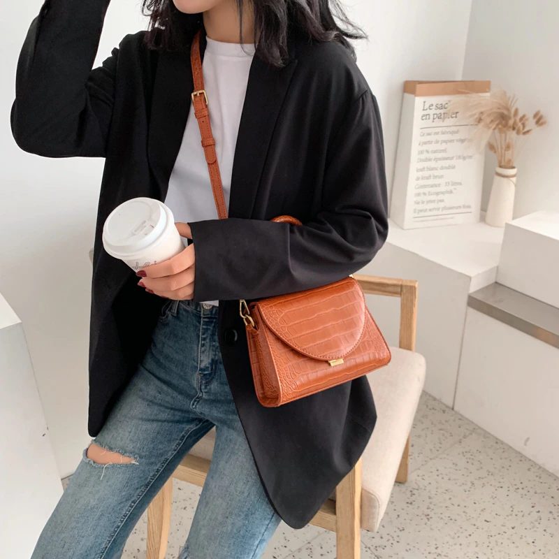 Pirulin Crossbody-håndtaske I Læder Til Kvinder - Brun