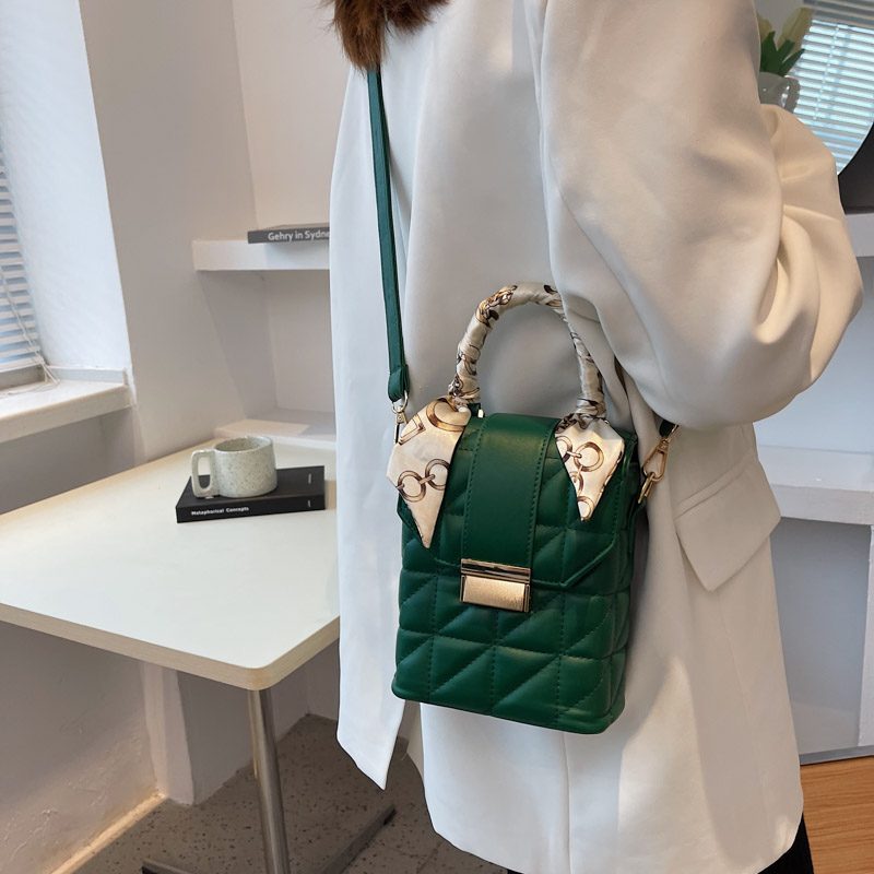 Poly Vinter Mini Crossbody-håndtaske Til Kvinder - Grøn