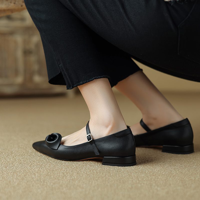 Rosaura Dame Elegant Flats Pumps - Sort