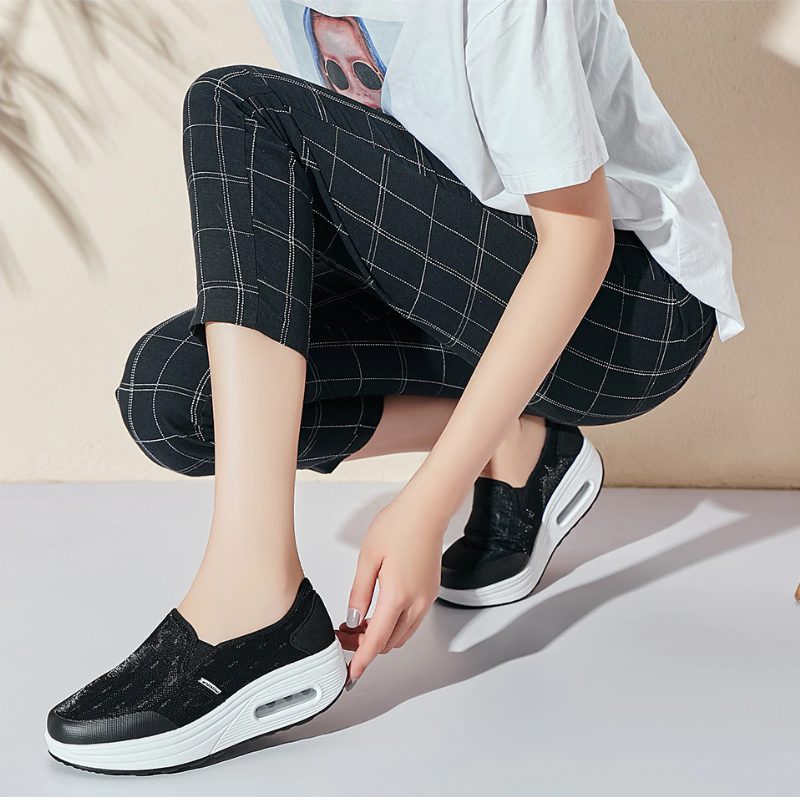 Rosaura Slip-on Walking Sorte Sko Til Kvinder - Sort