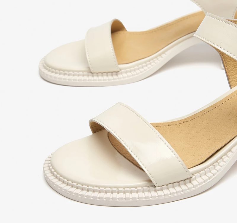 Sharon Damesandaler - Beige