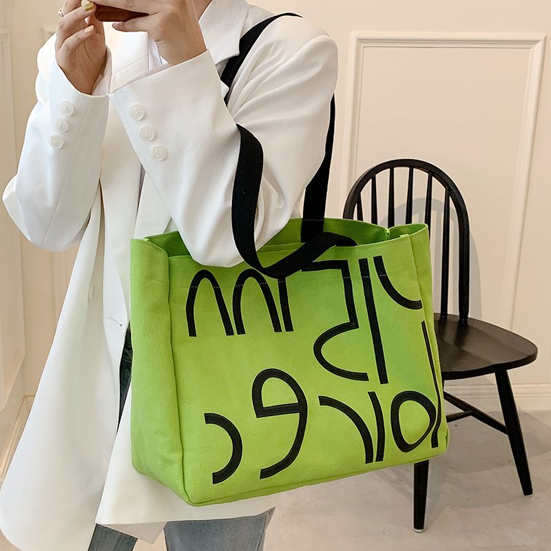 Telly Stor Skuldertaske Til Kvinder - Beige