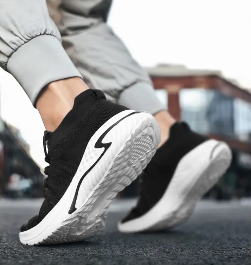 Timy Unisex Løbesneaker - Sort Hvid