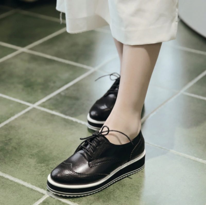 Tonina Oxford - Hvid