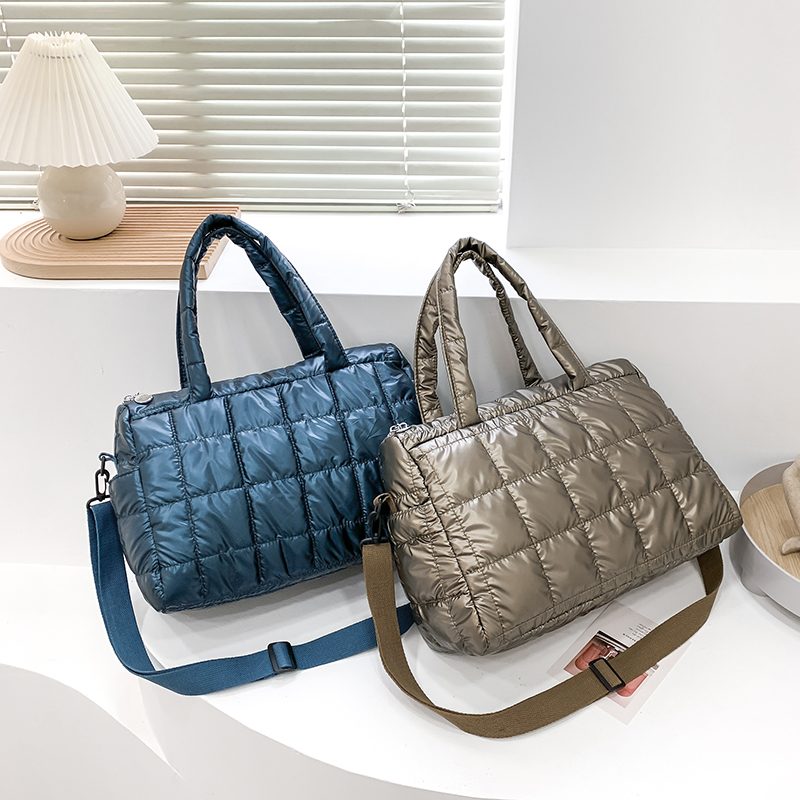 Torys Crossbody-håndtaske I Nylon Til Kvinder - Sort