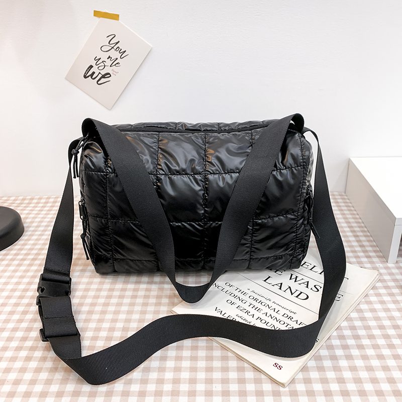 Torys Crossbody-håndtaske I Nylon Til Kvinder - Sort