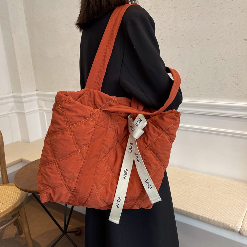 Trillo Quiltet Nylon Håndtaske Til Kvinder - Grå