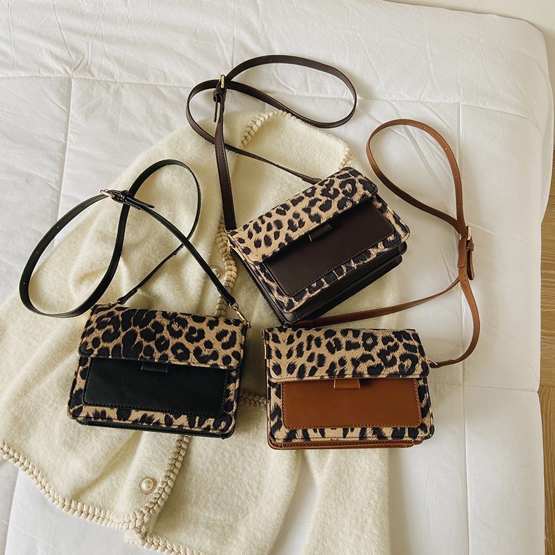 Urrieta Læderflap Crossbody Håndtaske Til Kvinder - Brun