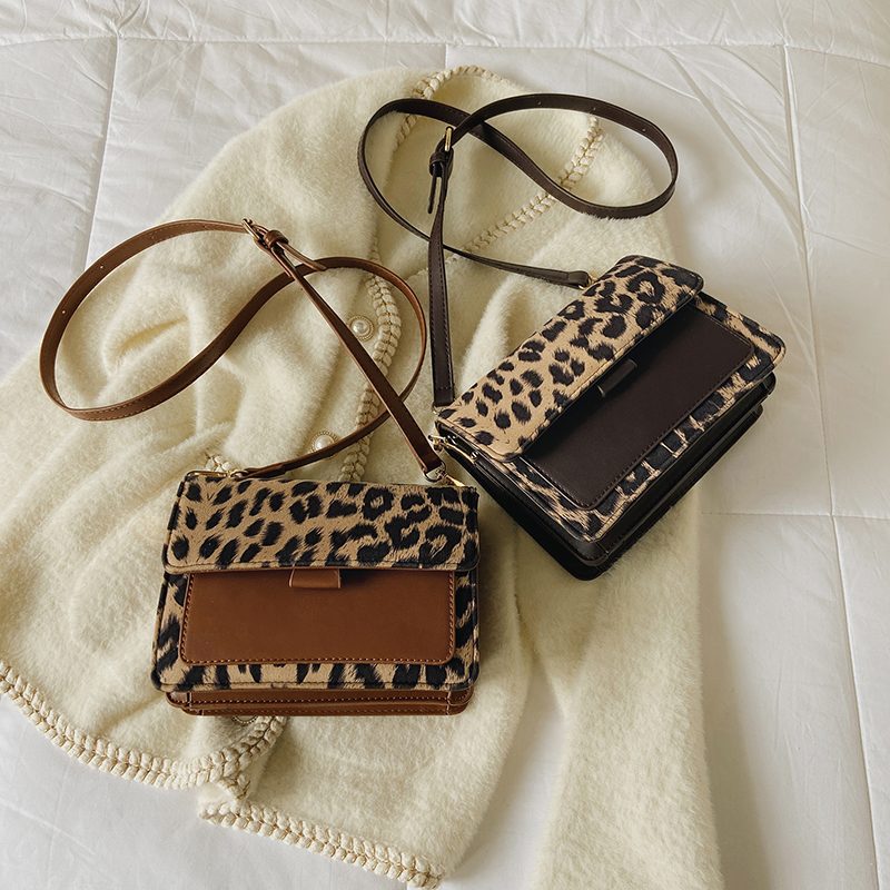 Urrieta Læderflap Crossbody Håndtaske Til Kvinder - Brun