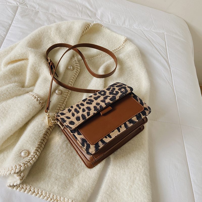 Urrieta Læderflap Crossbody Håndtaske Til Kvinder - Brun