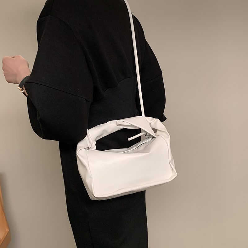 Valdes Small Crossbody-håndtaske I Læder Til Kvinder - Lilla