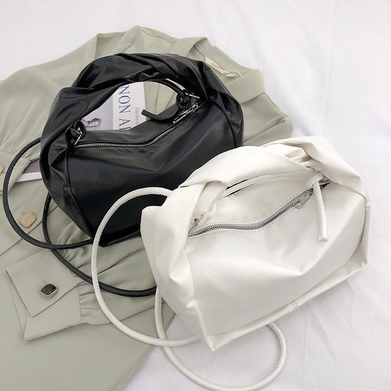 Valdes Small Crossbody-håndtaske I Læder Til Kvinder - Lilla