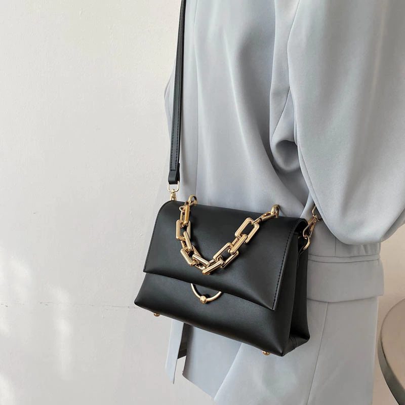 Venia Crossbody-håndtaske I Læder Med Flap Til Kvinder - Sort