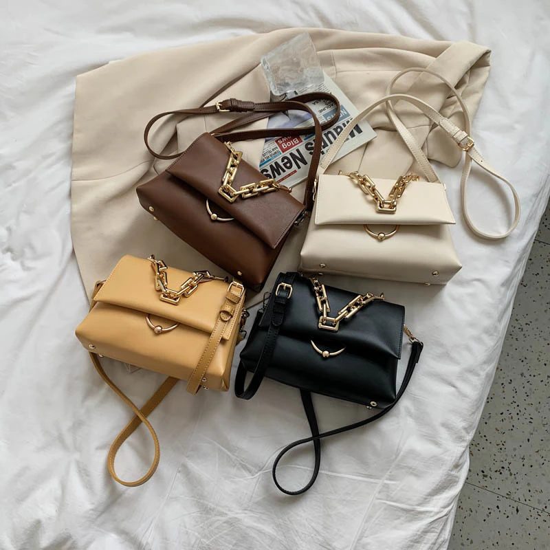 Venia Crossbody-håndtaske I Læder Med Flap Til Kvinder - Sort