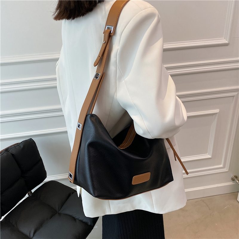 Vennus Designer Crossbody-håndtaske I Læder Til Kvinder - Sort