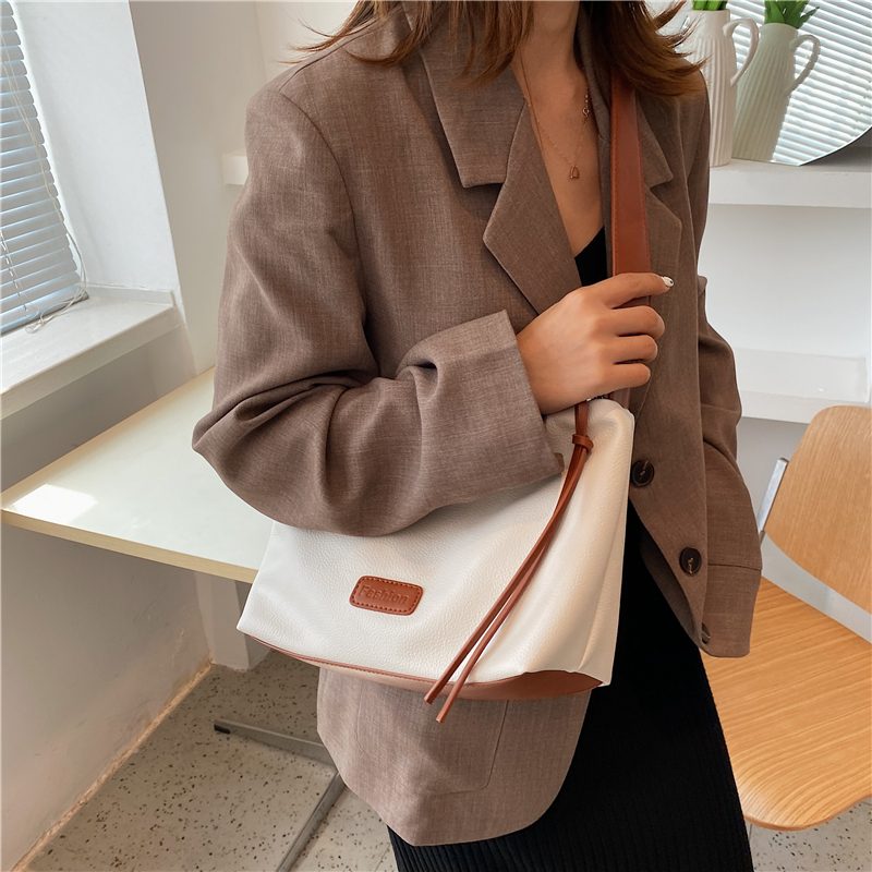 Vennus Designer Crossbody-håndtaske I Læder Til Kvinder - Sort