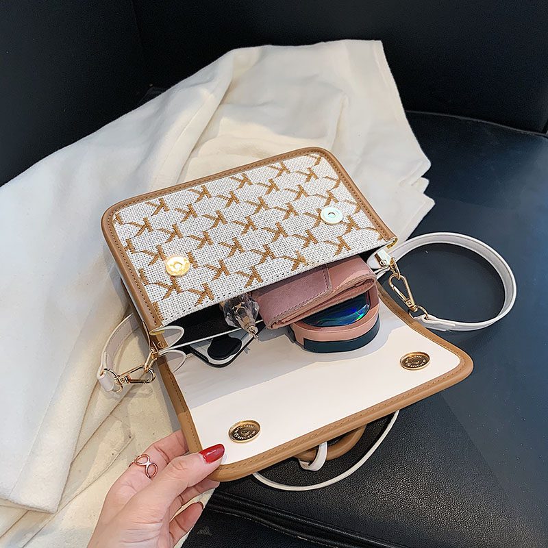 Vernon Crossbody-håndtaske Med Kort Håndtag Til Kvinder - Hvid med Khaki