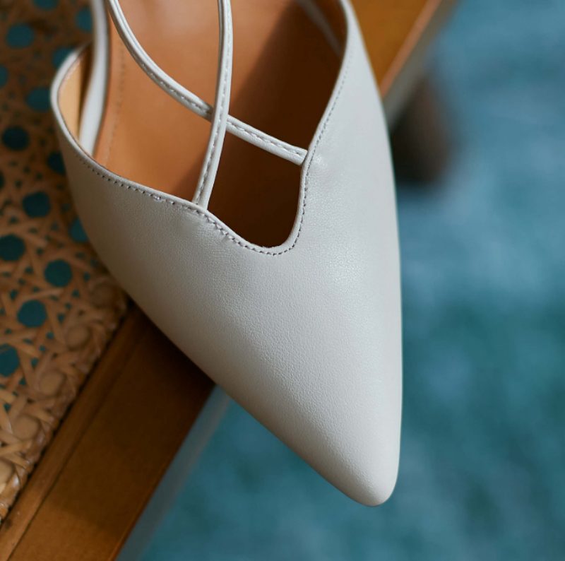 Vika Lædersandal Med Spids Tå Til Kvinder - Beige