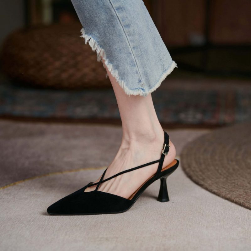 Vika Lædersandal Med Spids Tå Til Kvinder - Beige
