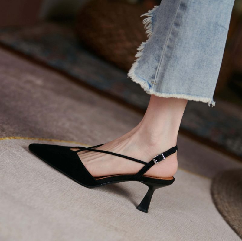 Vika Lædersandal Med Spids Tå Til Kvinder - Beige