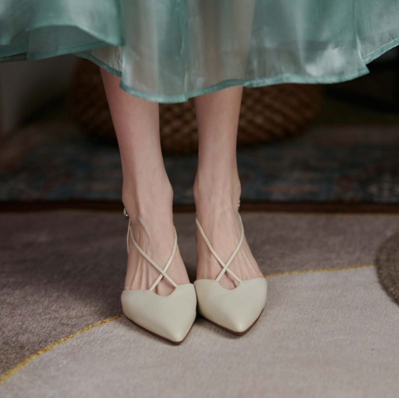 Vika Lædersandal Med Spids Tå Til Kvinder - Beige