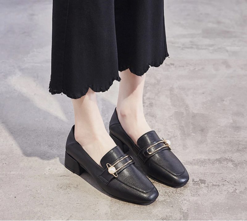 Zaley Dame Loafer - Beige