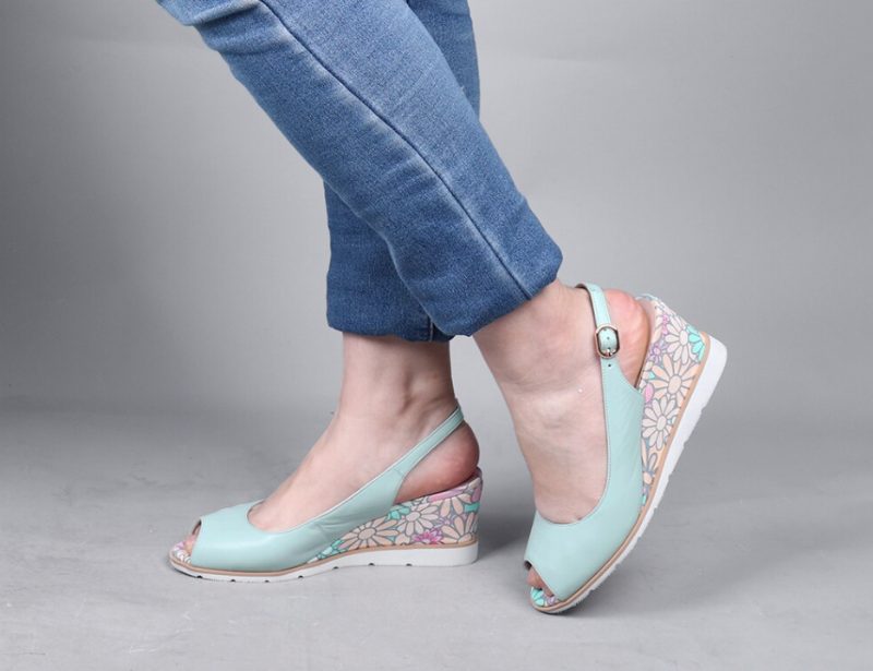 Zariely Wedges - Pink