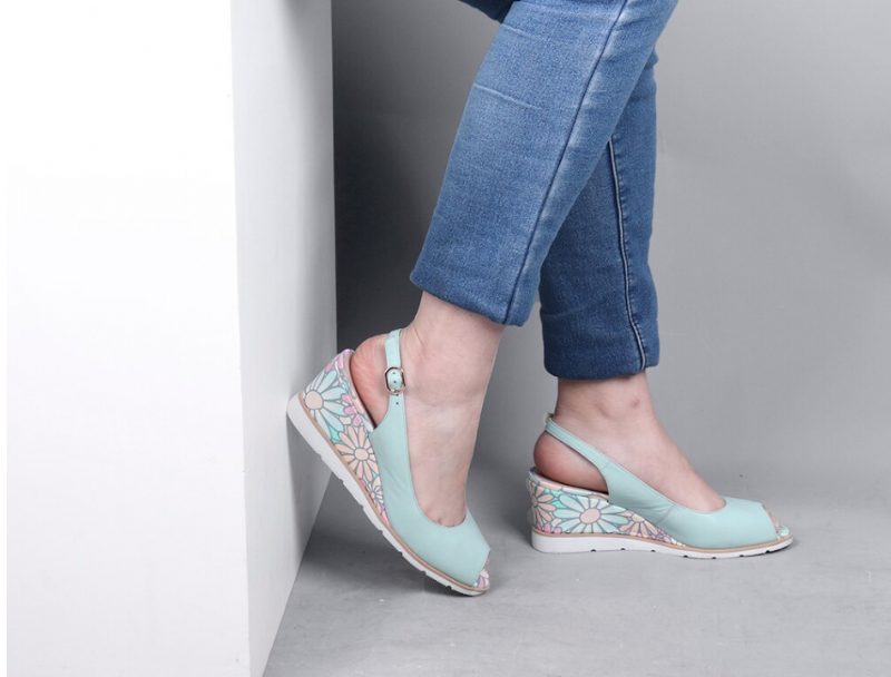 Zariely Wedges - Pink